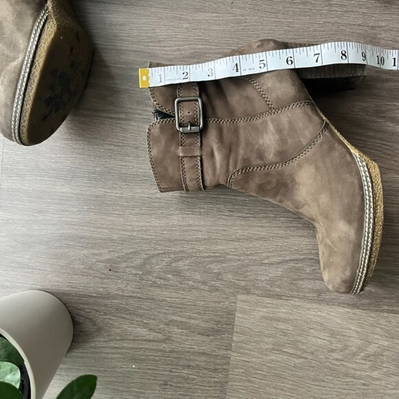 Gabor Brown Suede Ankle Booties - Picture 10 of 10